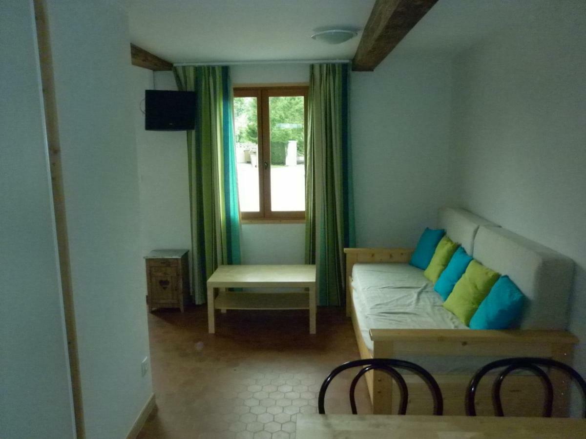 Camping La Verte Prairie Forest-Montiers Екстериор снимка